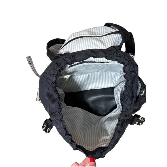 Rare Lululemon Traveling Yogini Rucksack Backpack Discontinued Black White